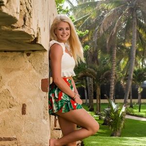 Meet your Posher, Madison